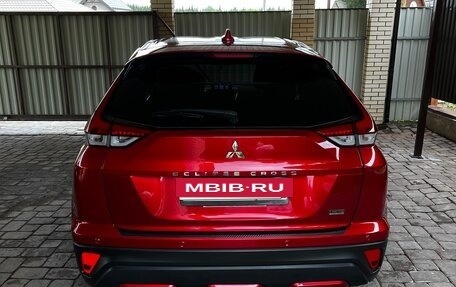 Mitsubishi Eclipse Cross, 2021 год, 2 650 000 рублей, 7 фотография