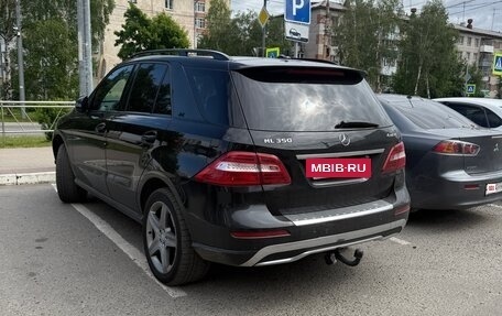 Mercedes-Benz M-Класс, 2012 год, 2 200 000 рублей, 2 фотография