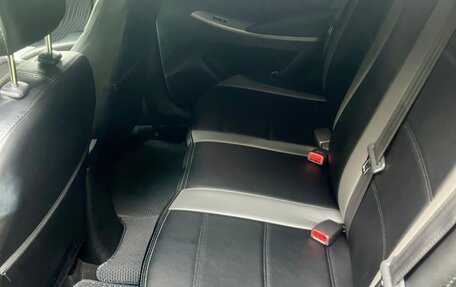 Hyundai Solaris II рестайлинг, 2015 год, 1 150 000 рублей, 9 фотография