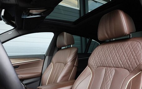BMW 5 серия, 2022 год, 4 600 000 рублей, 8 фотография