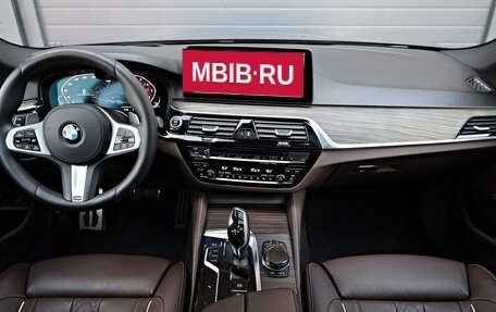 BMW 5 серия, 2022 год, 4 600 000 рублей, 6 фотография
