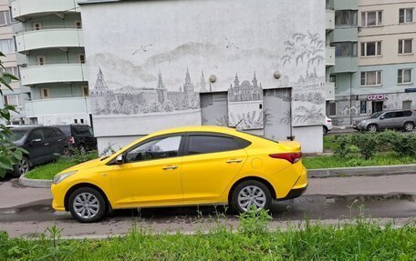 Hyundai Solaris II рестайлинг, 2021 год, 1 120 000 рублей, 1 фотография