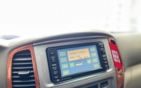 Toyota Land Cruiser 100 рестайлинг 2, 2006 год, 1 890 000 рублей, 12 фотография