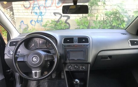 Volkswagen Polo VI (EU Market), 2012 год, 540 000 рублей, 2 фотография