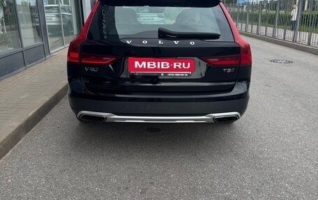 Volvo V90 Cross Country I рестайлинг, 2019 год, 2 990 000 рублей, 9 фотография