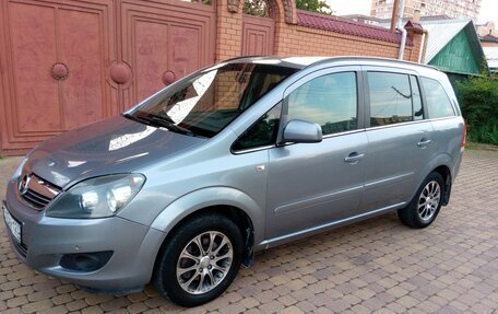 Opel Zafira B, 2011 год, 625 000 рублей, 17 фотография