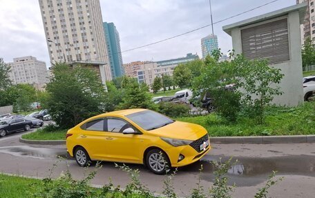 Hyundai Solaris II рестайлинг, 2021 год, 1 120 000 рублей, 2 фотография