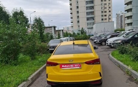 Hyundai Solaris II рестайлинг, 2021 год, 1 120 000 рублей, 4 фотография