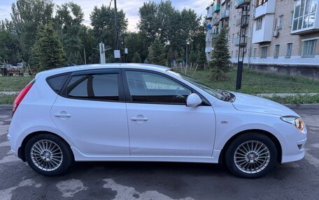 Hyundai i30 I, 2010 год, 800 000 рублей, 2 фотография