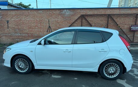 Hyundai i30 I, 2010 год, 800 000 рублей, 6 фотография