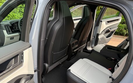 Porsche Cayenne III, 2025 год, 19 900 000 рублей, 18 фотография