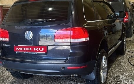 Volkswagen Touareg III, 2006 год, 1 050 000 рублей, 3 фотография