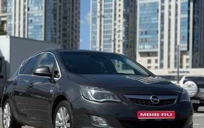 Opel Astra J, 2011 год, 690 000 рублей, 1 фотография