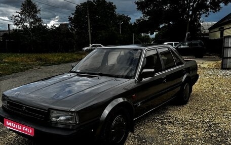 Nissan Bluebird VIII, 1989 год, 250 000 рублей, 14 фотография