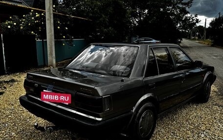 Nissan Bluebird VIII, 1989 год, 250 000 рублей, 17 фотография
