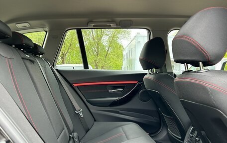 BMW 3 серия, 2018 год, 2 230 000 рублей, 15 фотография