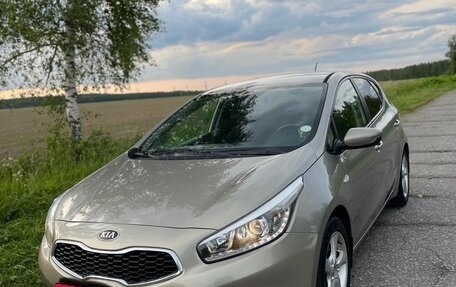 KIA cee'd III, 2012 год, 1 330 000 рублей, 3 фотография