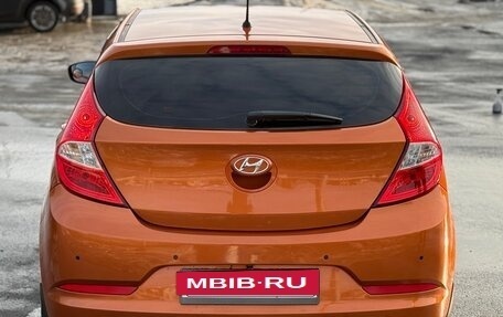 Hyundai Solaris II рестайлинг, 2014 год, 850 000 рублей, 4 фотография