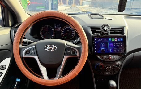 Hyundai Solaris II рестайлинг, 2014 год, 850 000 рублей, 7 фотография
