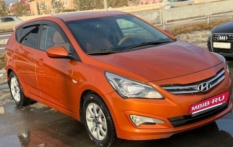 Hyundai Solaris II рестайлинг, 2014 год, 850 000 рублей, 2 фотография