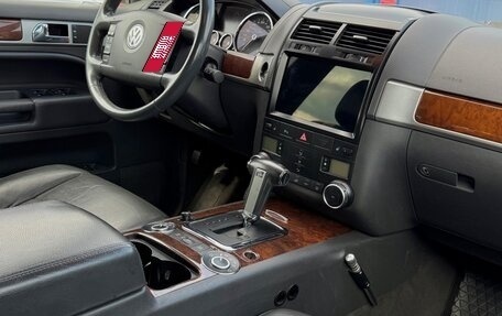Volkswagen Touareg III, 2008 год, 1 200 000 рублей, 8 фотография