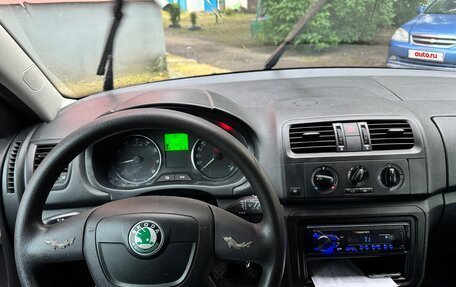 Skoda Fabia II, 2013 год, 490 000 рублей, 13 фотография