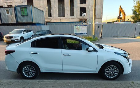 KIA Rio IV, 2021 год, 1 350 000 рублей, 4 фотография