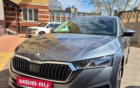 Skoda Octavia IV, 2020 год, 2 950 000 рублей, 2 фотография
