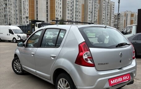 Renault Sandero I, 2013 год, 749 000 рублей, 5 фотография