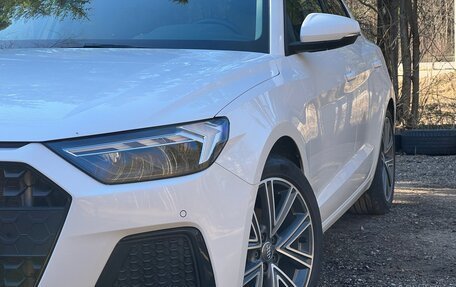 Audi A1, 2019 год, 2 200 000 рублей, 2 фотография
