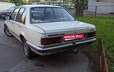 Opel Rekord E, 1982 год, 150 000 рублей, 2 фотография