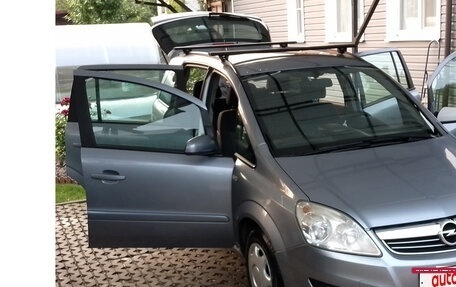 Opel Zafira B, 2008 год, 500 000 рублей, 3 фотография