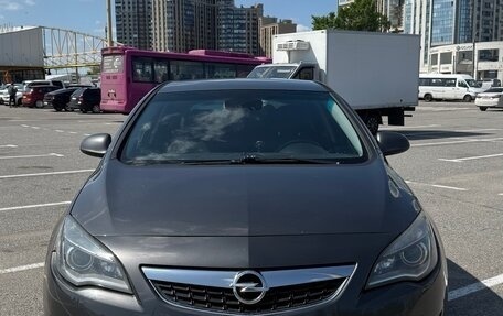Opel Astra J, 2011 год, 690 000 рублей, 3 фотография