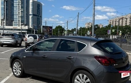 Opel Astra J, 2011 год, 690 000 рублей, 12 фотография