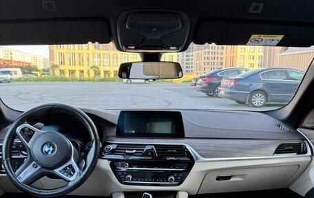 BMW 5 серия, 2019 год, 4 500 000 рублей, 15 фотография