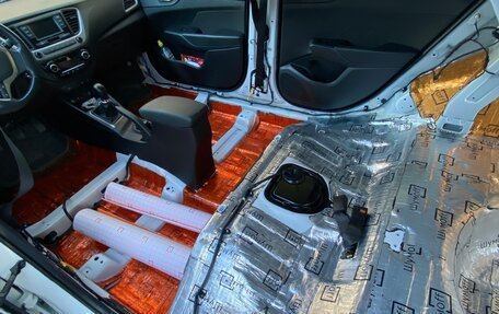 Hyundai Solaris II рестайлинг, 2018 год, 1 410 000 рублей, 15 фотография