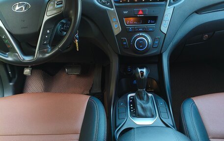 Hyundai Santa Fe III рестайлинг, 2016 год, 1 999 999 рублей, 9 фотография