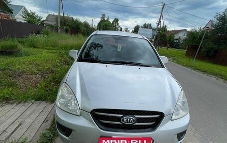 KIA Carens III (RP), 2010 год, 335 000 рублей, 2 фотография