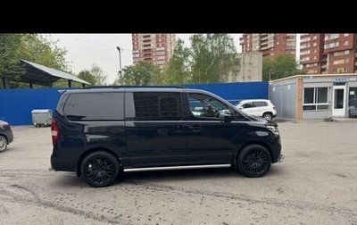 Hyundai Grand Starex Grand Starex I рестайлинг 2, 2020 год, 4 900 000 рублей, 1 фотография