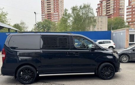 Hyundai Grand Starex Grand Starex I рестайлинг 2, 2020 год, 4 900 000 рублей, 6 фотография