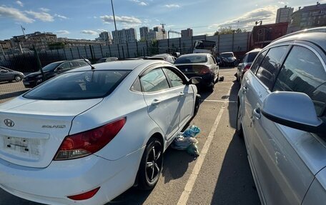 Hyundai Solaris II рестайлинг, 2014 год, 250 000 рублей, 15 фотография