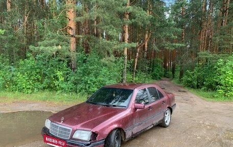 Mercedes-Benz C-Класс, 1996 год, 150 000 рублей, 5 фотография