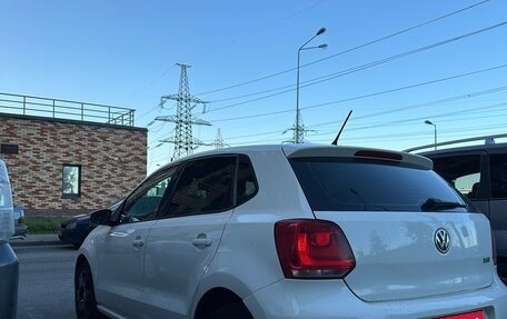 Volkswagen Polo VI (EU Market), 2011 год, 900 000 рублей, 8 фотография