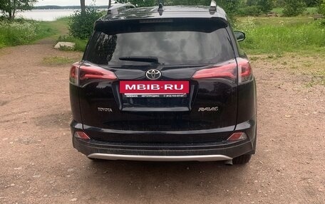 Toyota RAV4, 2017 год, 2 150 000 рублей, 8 фотография