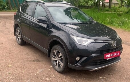 Toyota RAV4, 2017 год, 2 150 000 рублей, 5 фотография