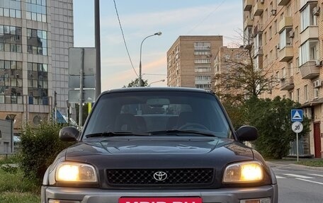 Toyota RAV4, 1998 год, 580 000 рублей, 9 фотография