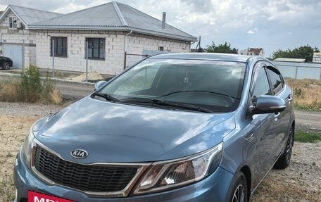 KIA Rio III рестайлинг, 2012 год, 1 050 000 рублей, 2 фотография