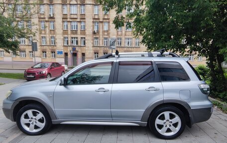 Mitsubishi Outlander III рестайлинг 3, 2006 год, 449 000 рублей, 3 фотография