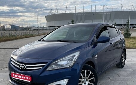 Hyundai Solaris II рестайлинг, 2015 год, 890 000 рублей, 4 фотография
