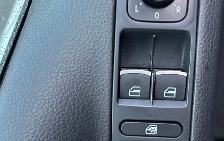 Volkswagen Tiguan I, 2011 год, 1 390 000 рублей, 16 фотография
